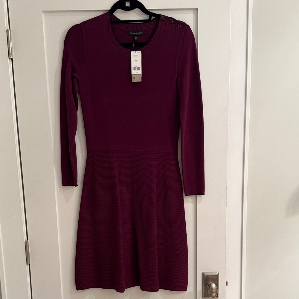 Banana Republic Rich Burgundy Knit Long Sleeve Dress. Knee length.